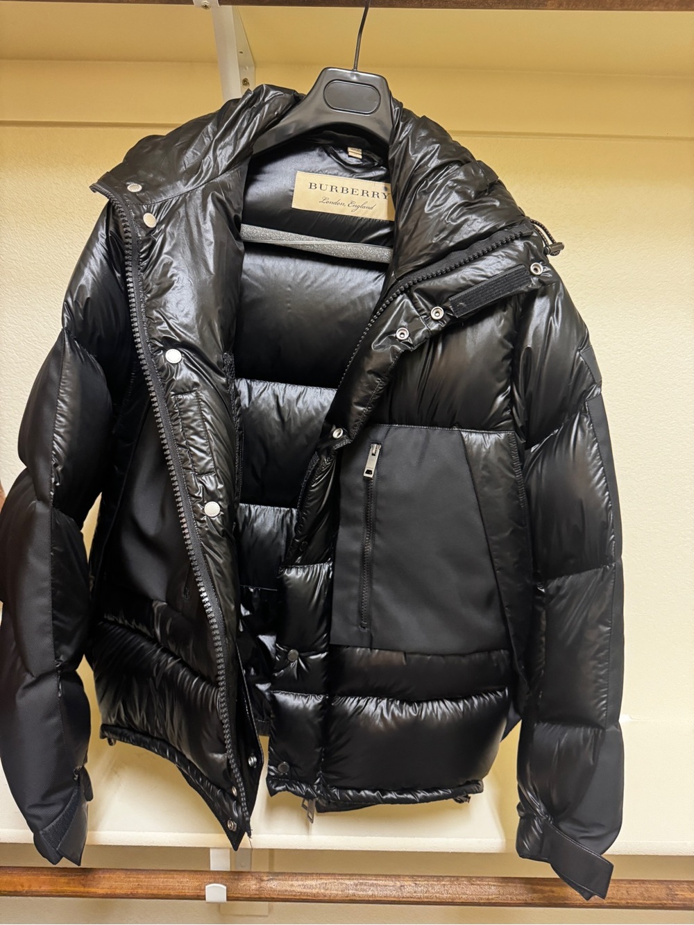 Burberry Black Shiny Quilted Down Jacket